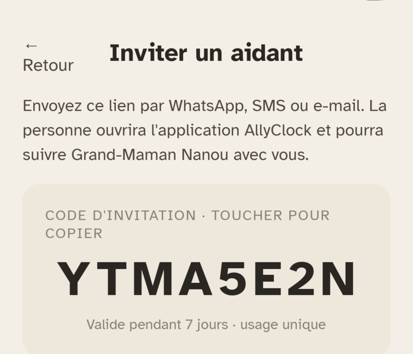 L'écran « Inviter une personne » d'Ally Companion : le code d'invitation à 8 caractères.